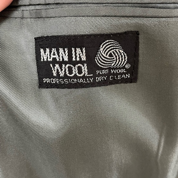 Vintage JOHN PEEL Ltd. 3 Piece Wool Suit Grey with White Pin Striped. - Picture 17 of 17